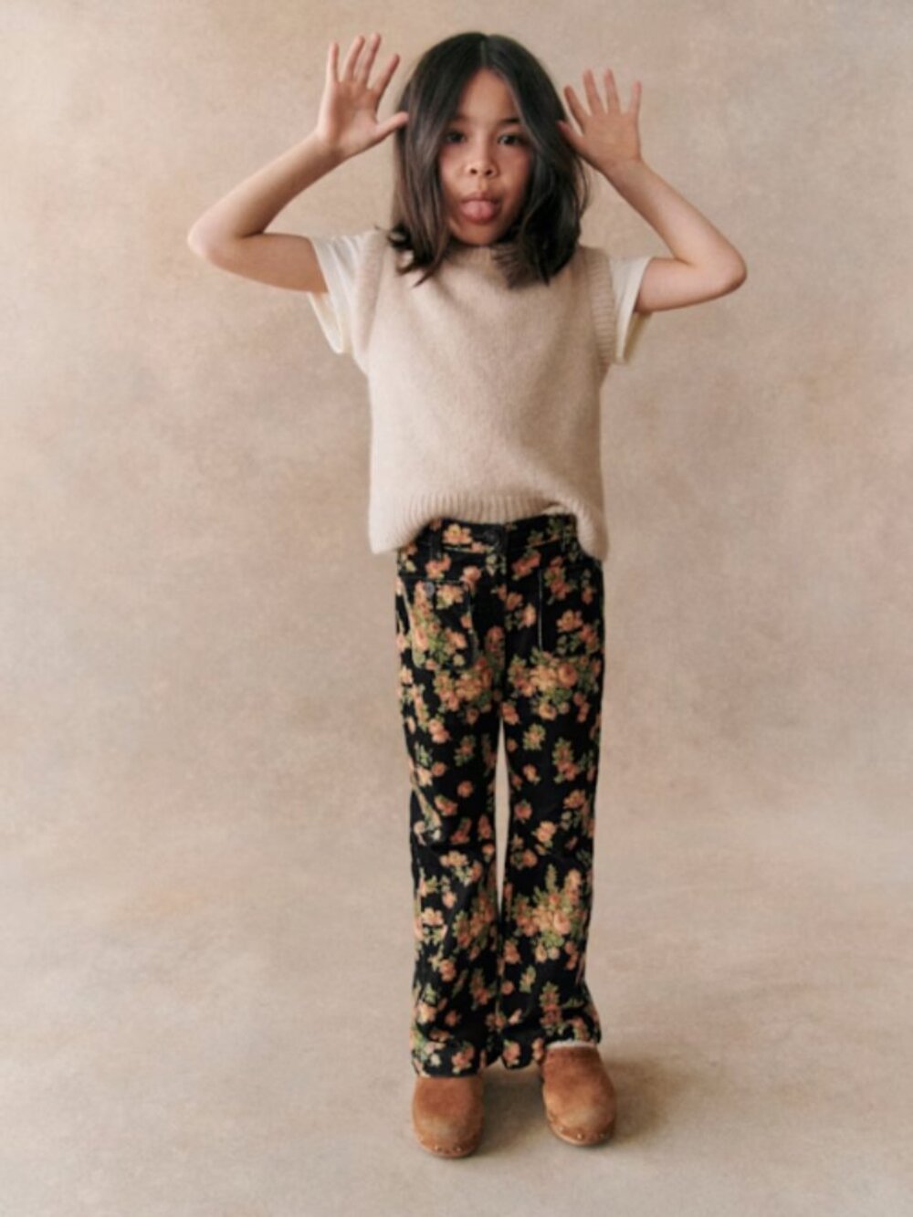 Petit Sezane Girls Le 70's trousers in Grand Bouquet Black Pink Roses Size 10